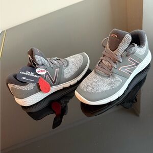 New Balance 365 Sneakers Size 6.5 Wide